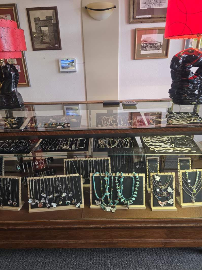 necklace stuff